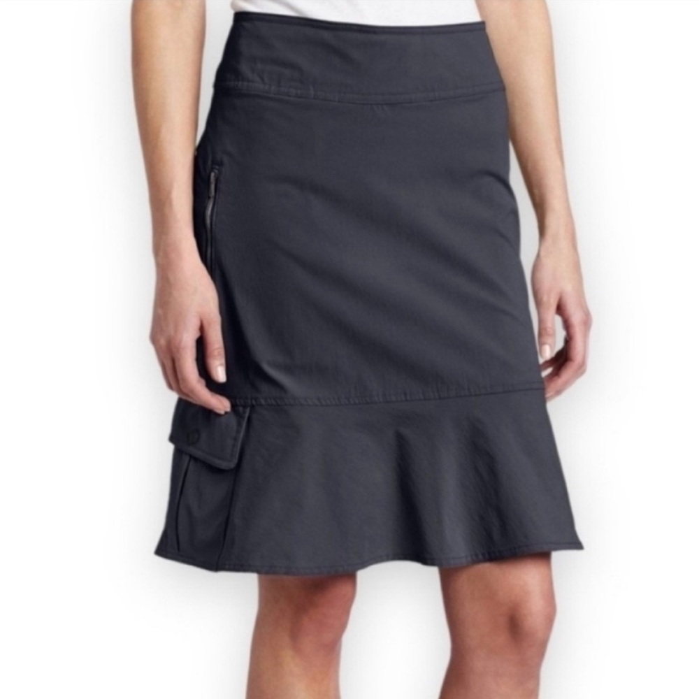 Royal Robbins Jet Black Discovery Skirt UPF 50+ Size 2